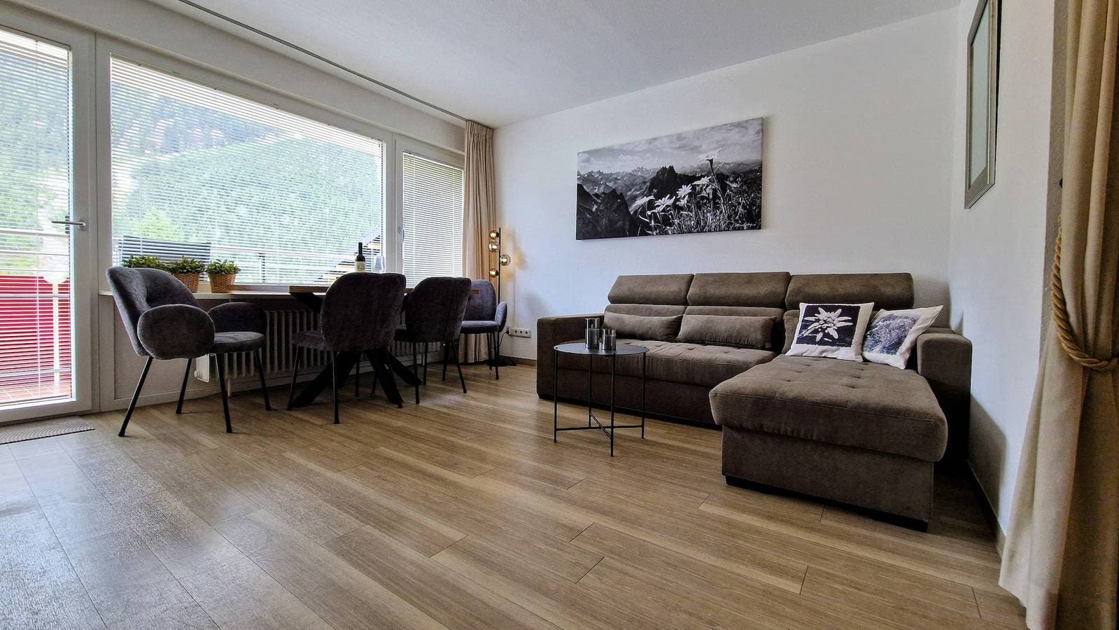Foto 6 von 24: Appartement/Fewo, Dusche, Wc, Balkon