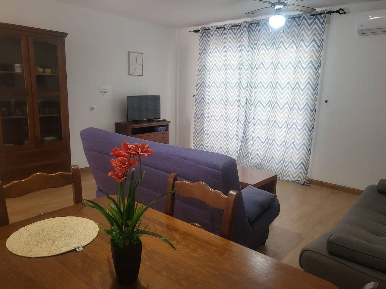 Foto 13 von 36: Ferienwohnung für 6 Personen mit Balkon/Terrasse