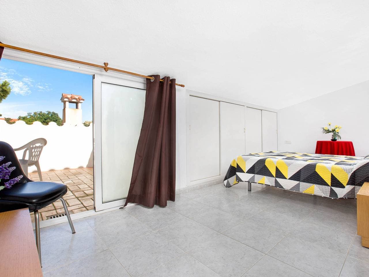 Foto 8 von 22: Dachgeschoss-Wohnung mit Terrasse und Parkplatz in Calella de Palafrugell