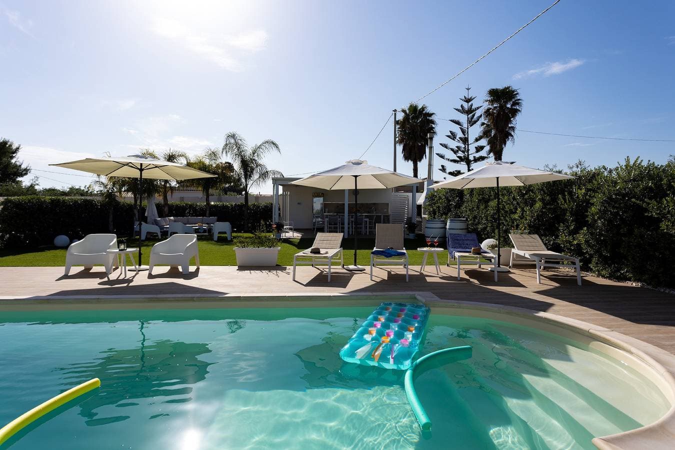 Foto 3 von 44: Ferienhaus 'Torre Del Mare' mit privatem Pool, privater Terrasse und WLAN