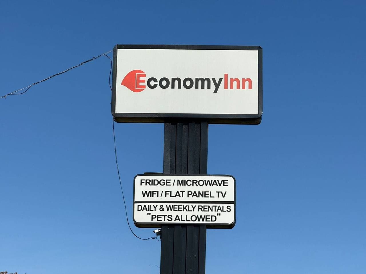 Foto 4 von 13: Kingsize-Bett | Rauchen erlaubt | Danville, Virginia