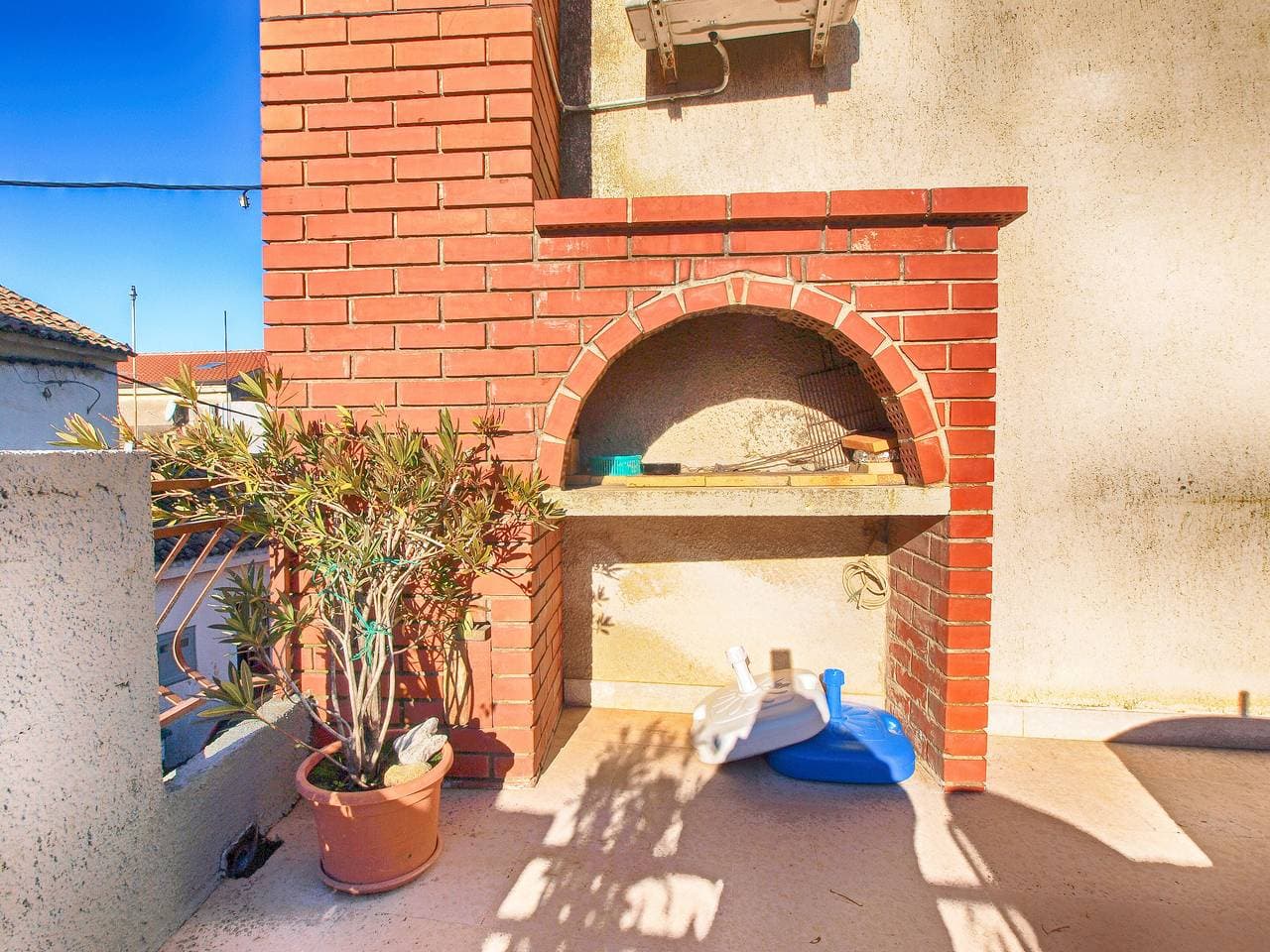 Foto 8 von 29: Ferienwohnung für 4 Personen mit Terrasse