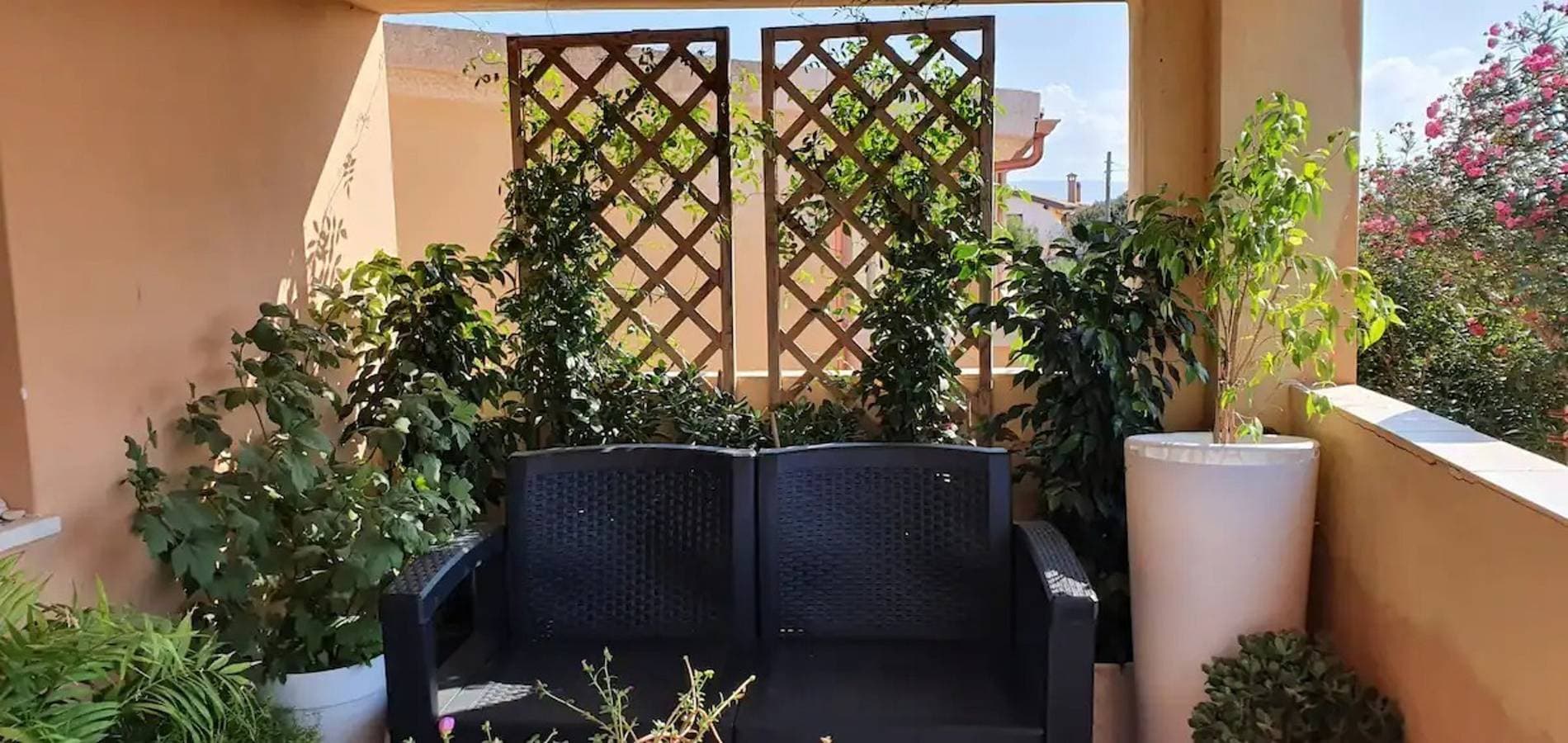Foto 10 von 14: Ferienhaus „Capo Mannu-Mandriola“ mit Meerblick, Terrasse & WLAN