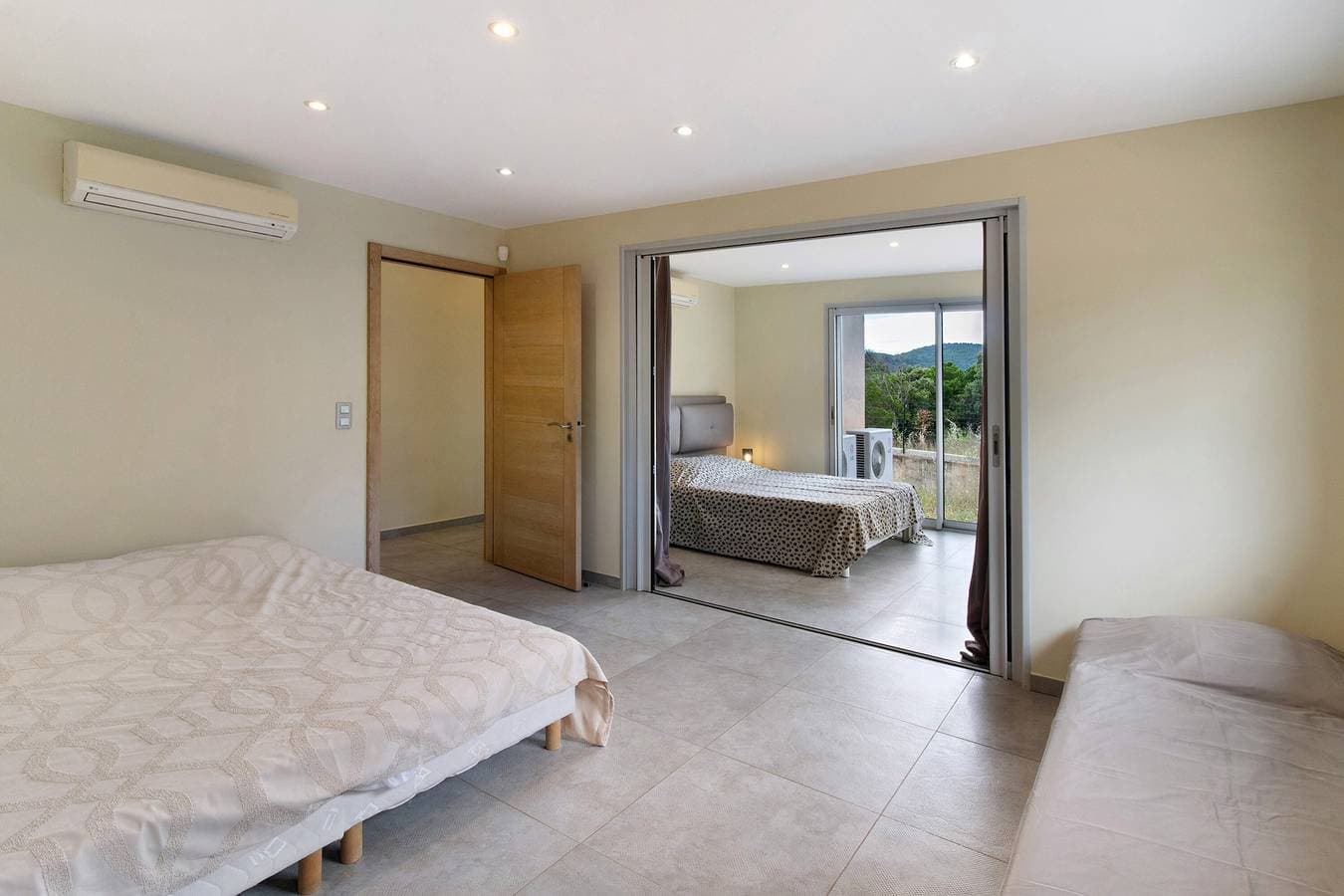 Foto 13 von 45: Villa „Gecko“ mit Pool, Meerblick und Klimaanlage