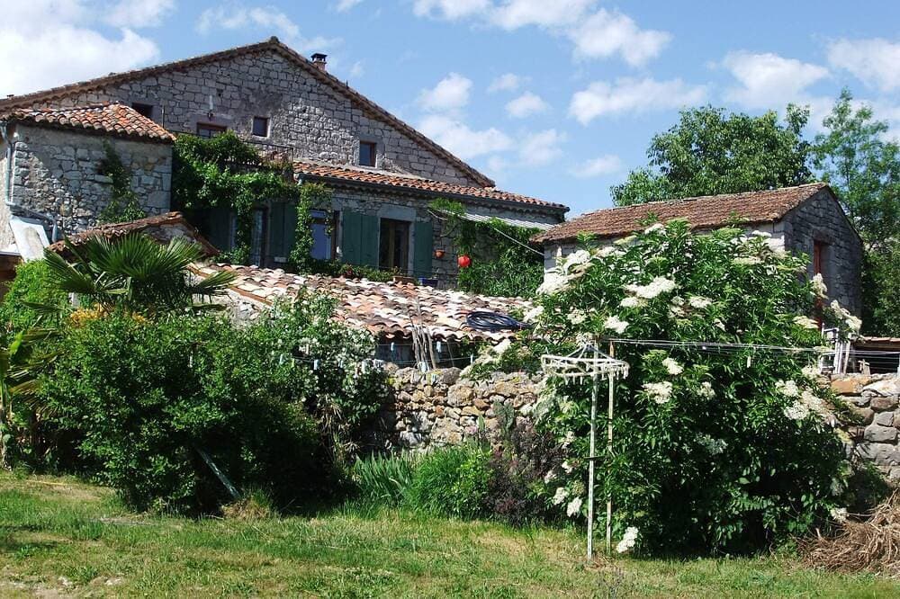 Foto 13 von 30: Authentisches und komfortables Ardèche Bauernhaus in einer grünen Umgebung