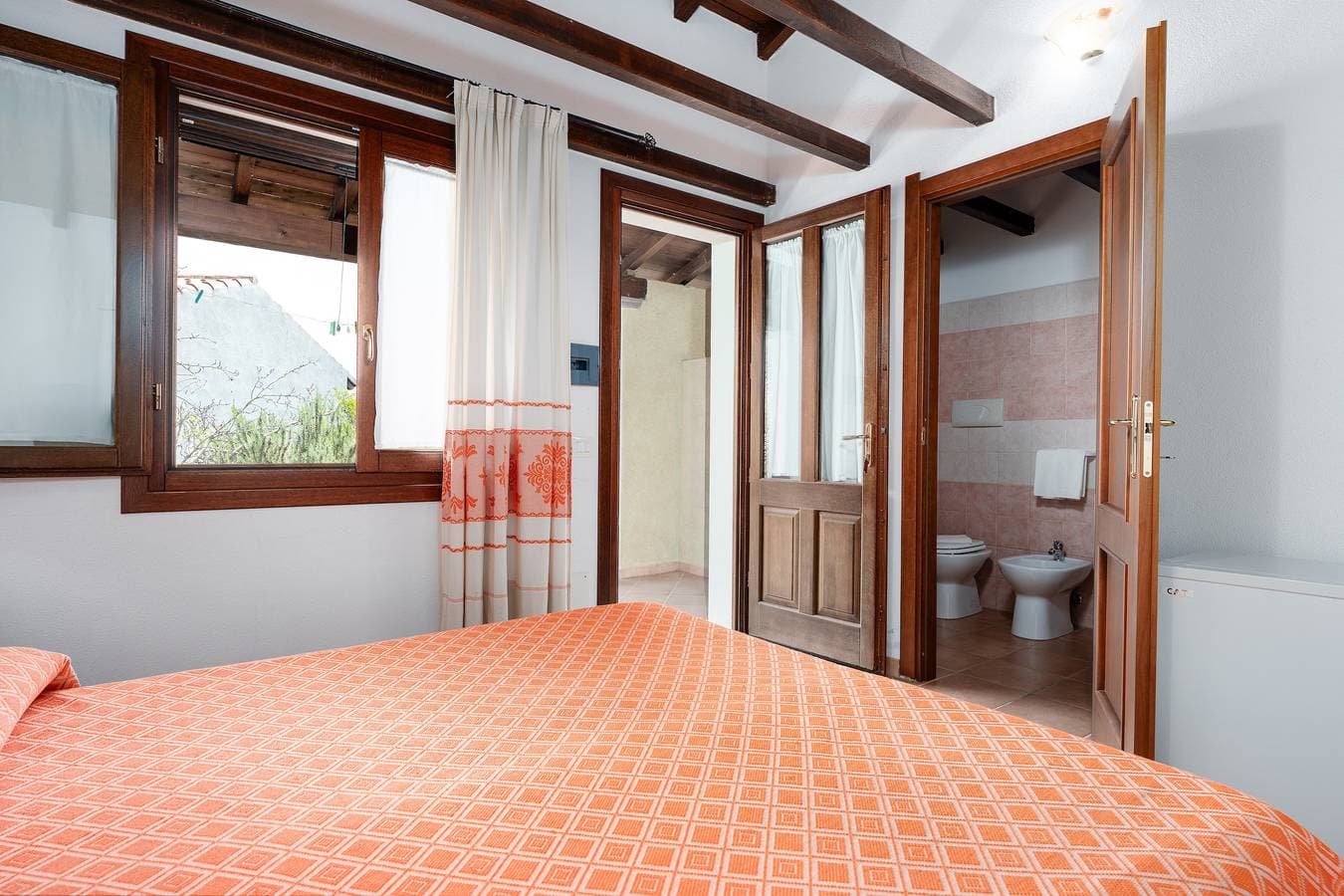 Foto 8 von 30: Zimmer 'Fuile E Mare' mit Meerblick, Wi-Fi und Klimaanlage