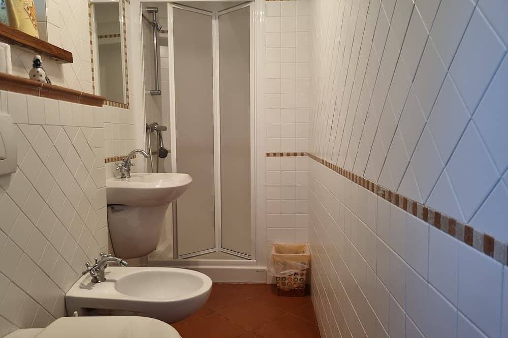 Foto 6 von 30: Villa Piazza, privater solarbeheizter Pool, zu Fuß zu allen Einrichtungen! Wifi