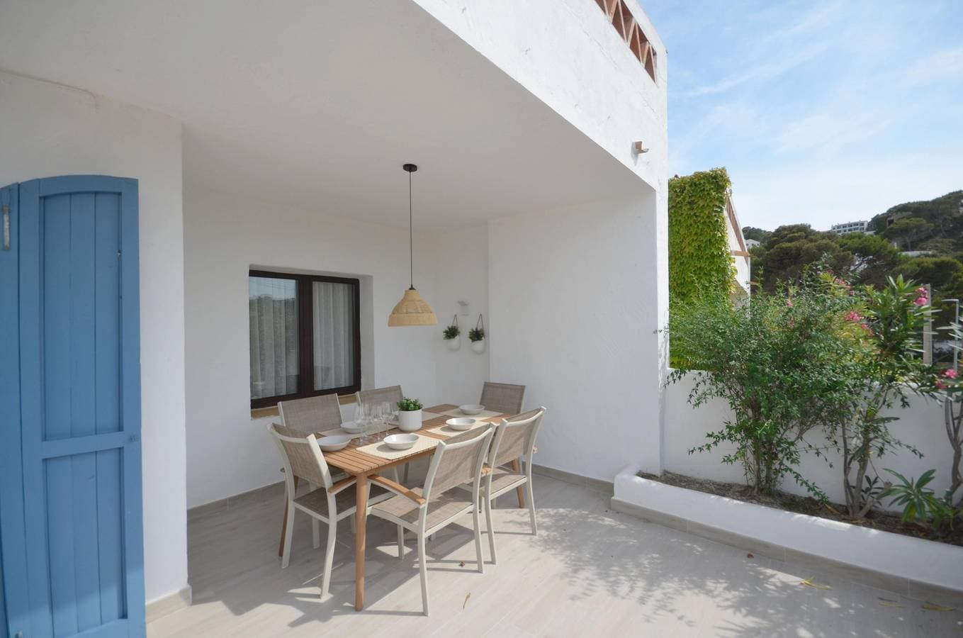 Foto 4 von 21: Chalet für 6 Personen mit Terrasse