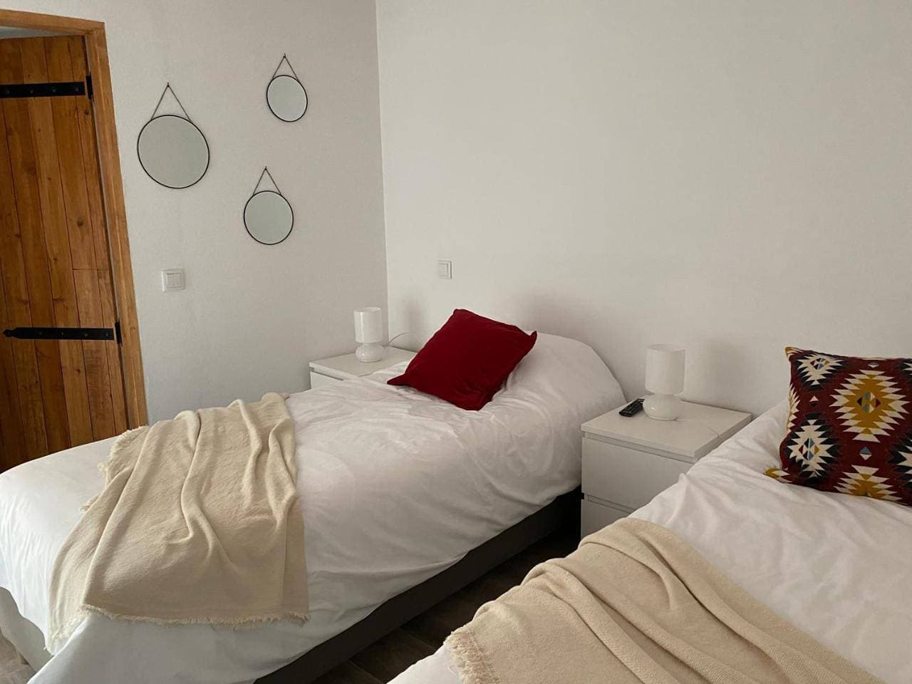 Foto 7 von 10: Double Room with Private Bathroom