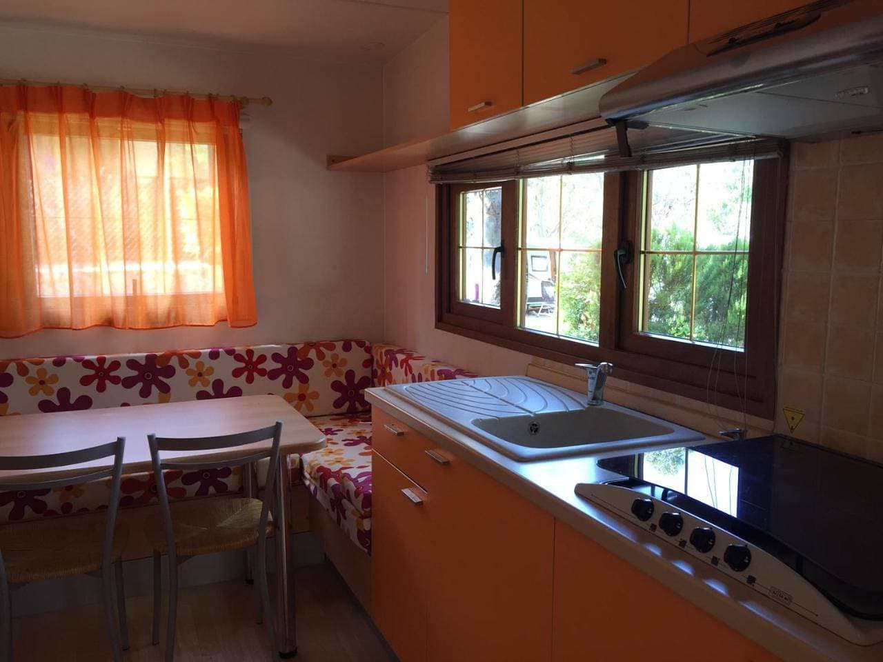 Foto 10 von 24: Two-Bedroom Chalet