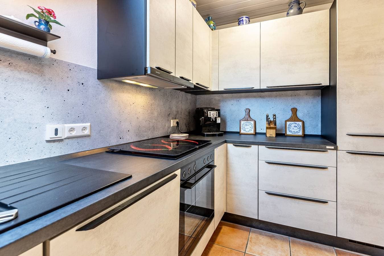 Foto 4 von 18: Ferienwohnung 'Studio Eva' mit Balkon und WLAN