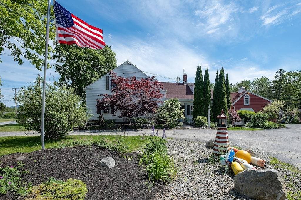 Foto 11 von 25: 10 1Br Acadia Cottage w/AC Open Hearth Inn
