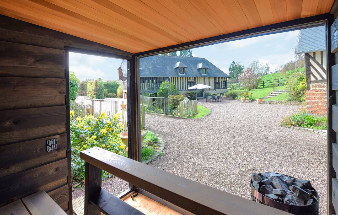 Foto 12 von 35: Gemütliche Wohnung mit Sauna, Parkplatz und Garten