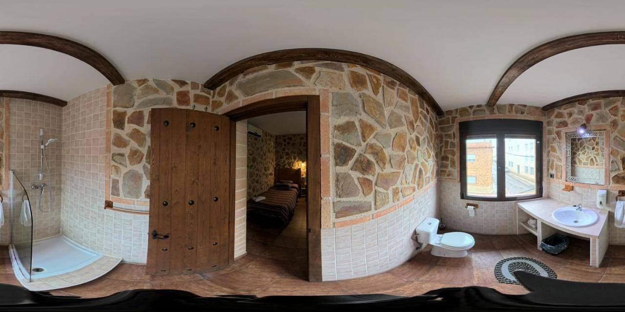 Foto 3 von 27: Quadruple Room