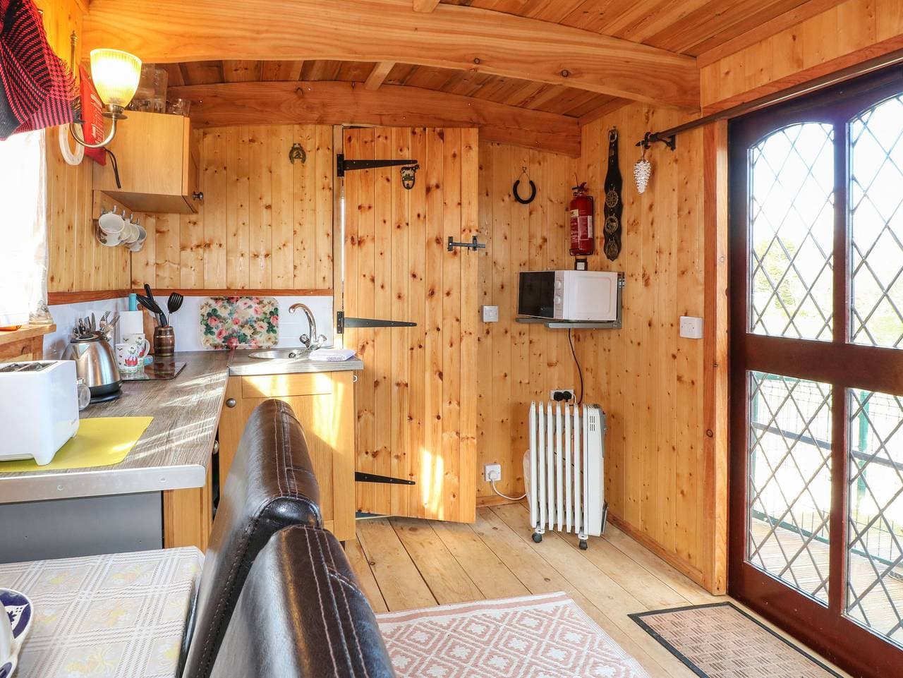 Foto 3 von 16: Lodge für 2 Personen mit Garten