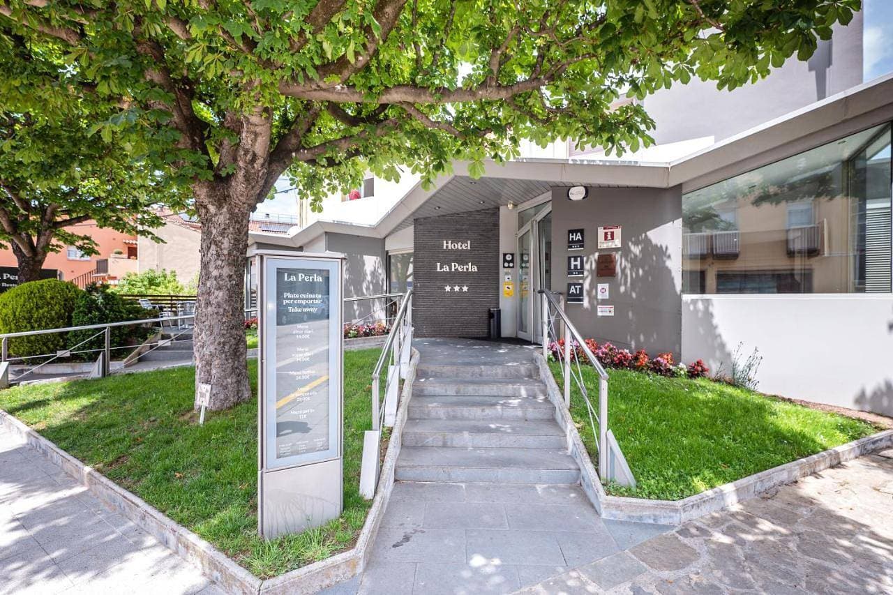 HOTEL LA PERLA 1