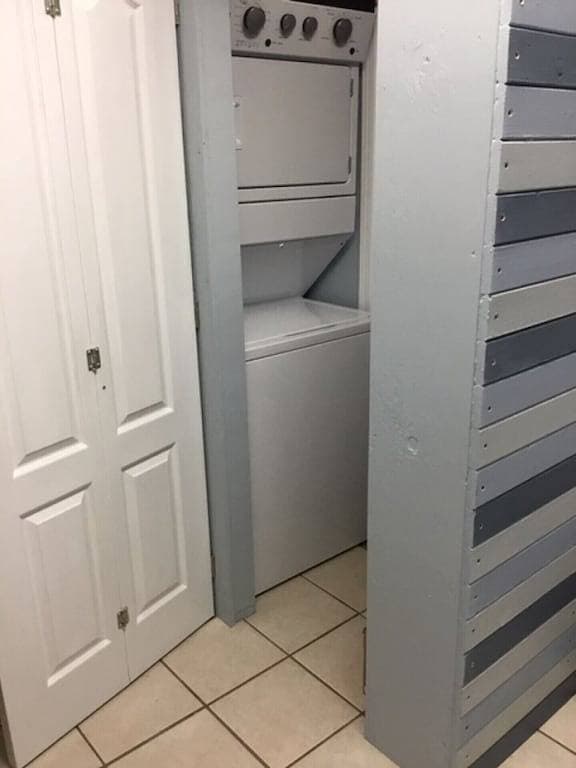 Foto 4 von 24: Das \"Howling Wolf\" ist ein gemütliches Ski-Chalet mit eigenem Whirlpool auf dem Deck. Ski rein / raus.