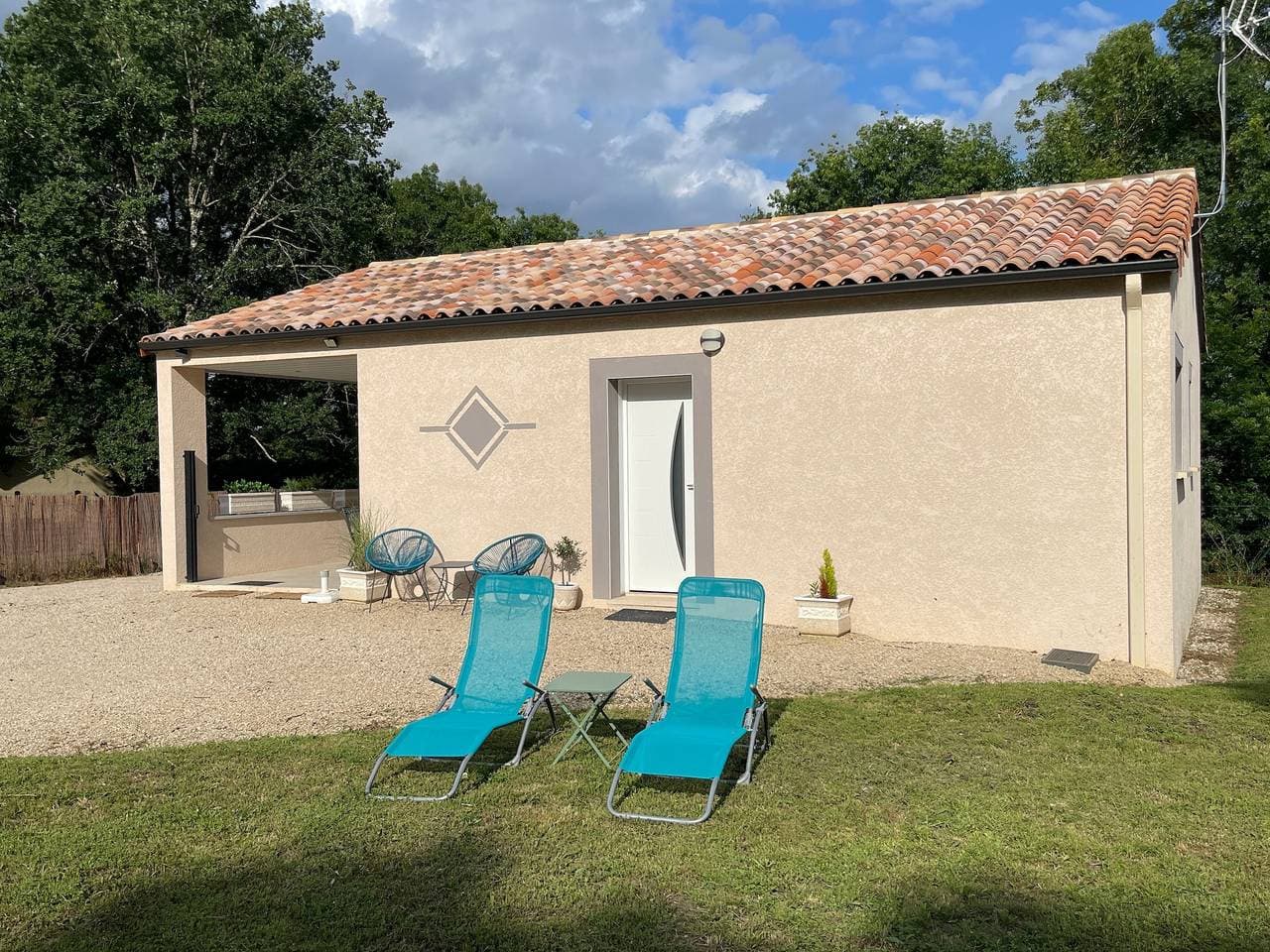 Foto 3 von 40: Gîte De La Fontaine mit Whirlpool, nur wenige Schritte vom Dorf entfernt