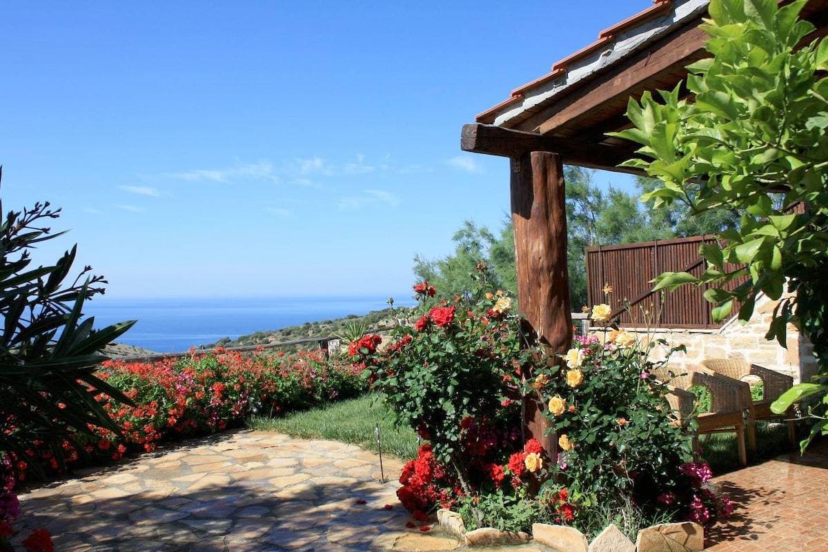 Panoramablick aufs Meer, fußläufig zum Strand, Wifi  - Ferienhaus Triopetra, Kreta 1