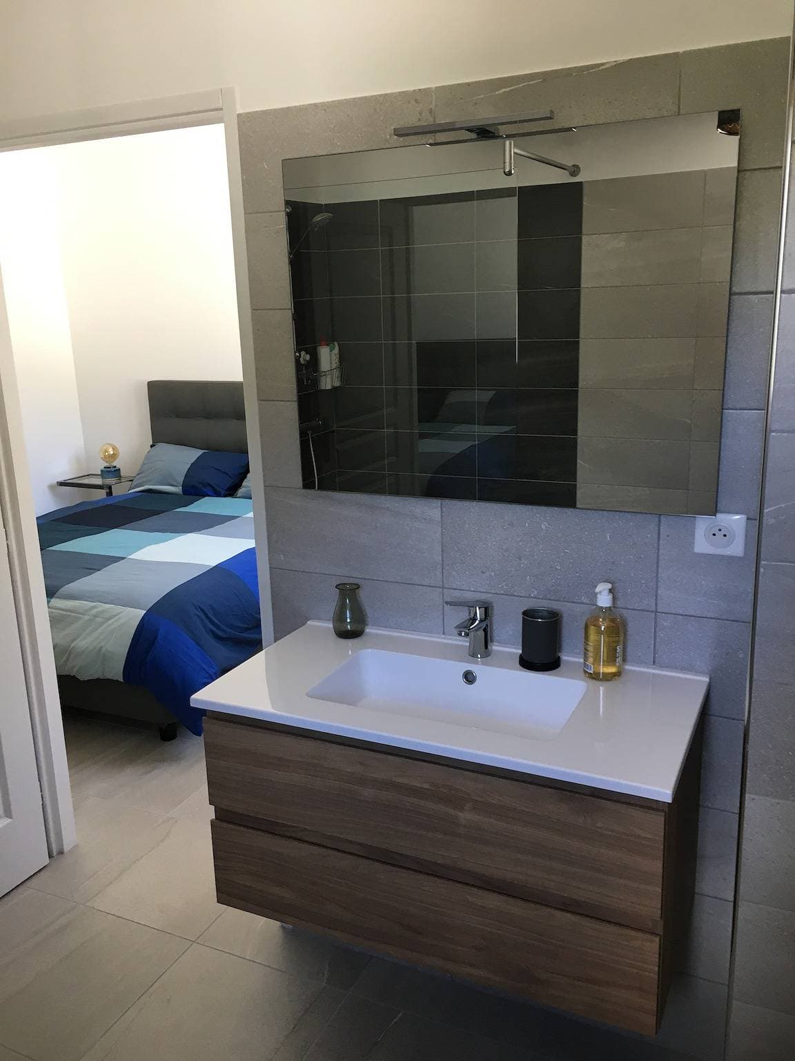 Foto 4 von 20: Modernes Apartment in Bastia von 57 m² mit exklusivem Meerblick