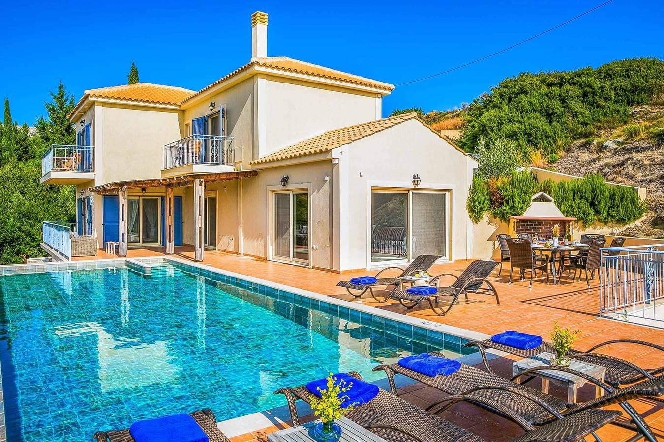 Villa 1