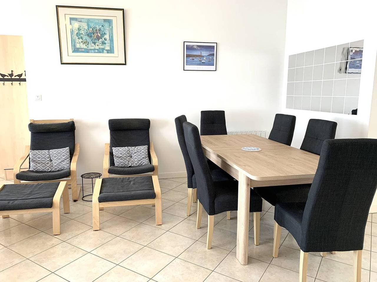 Foto 10 von 17: Ferienwohnung für 6 Personen mit Balkon
