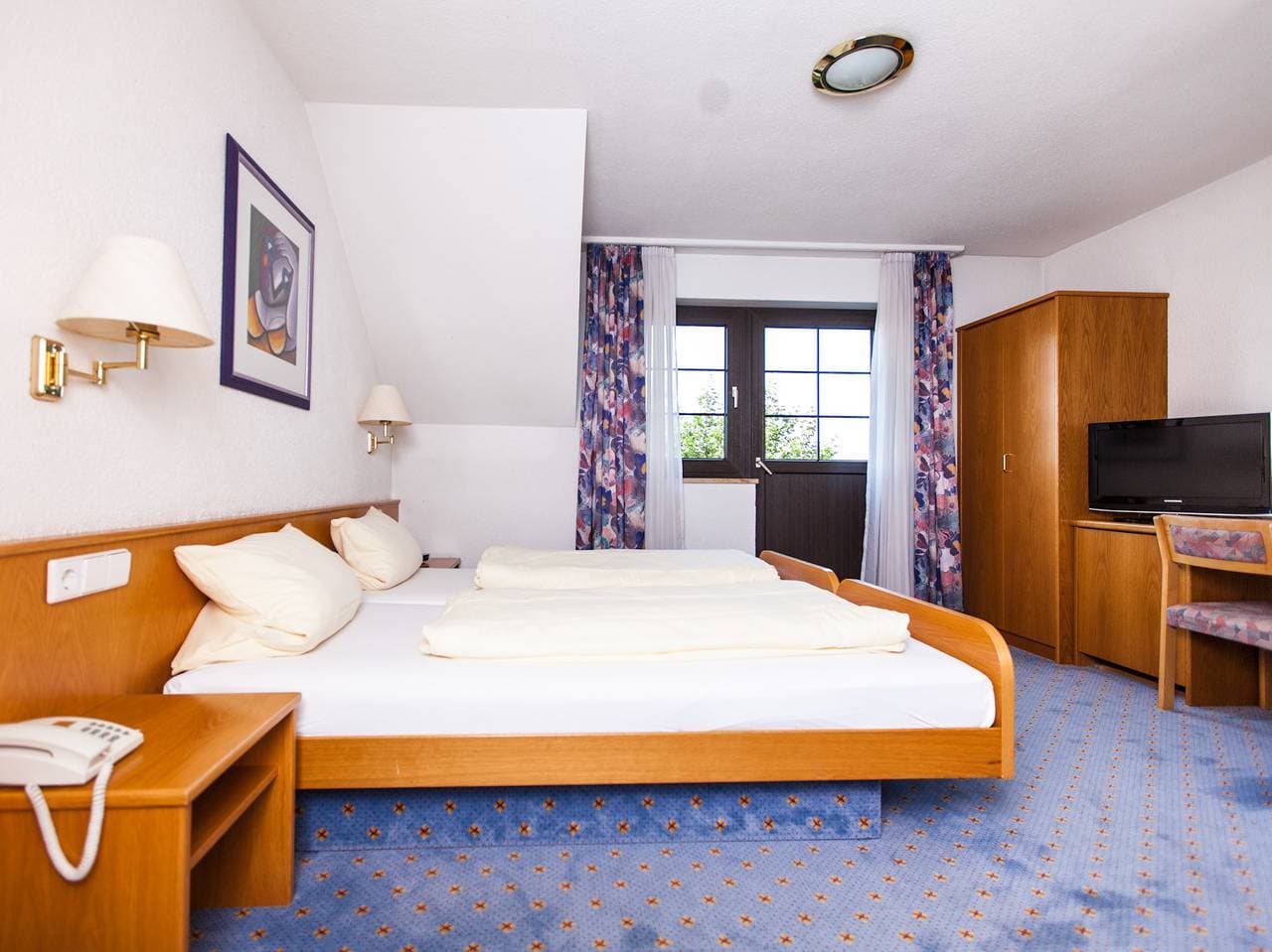 Foto 11 von 15: Landgasthaus-Hotel Maien - Doppelzimmer Komfort