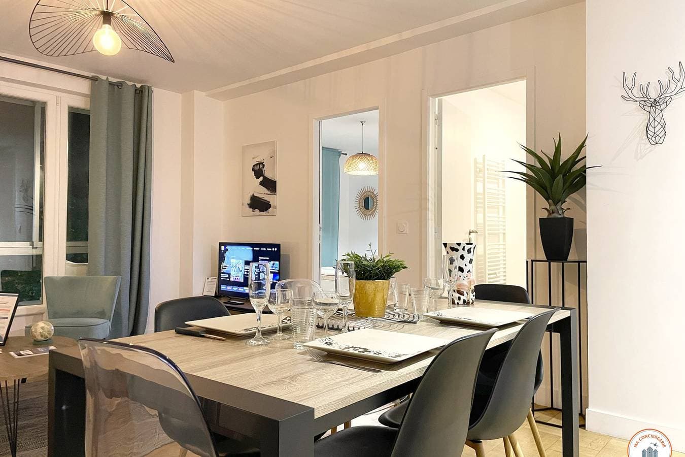 Foto 7 von 28: Ferienwohnung für 4 Personen mit Terrasse