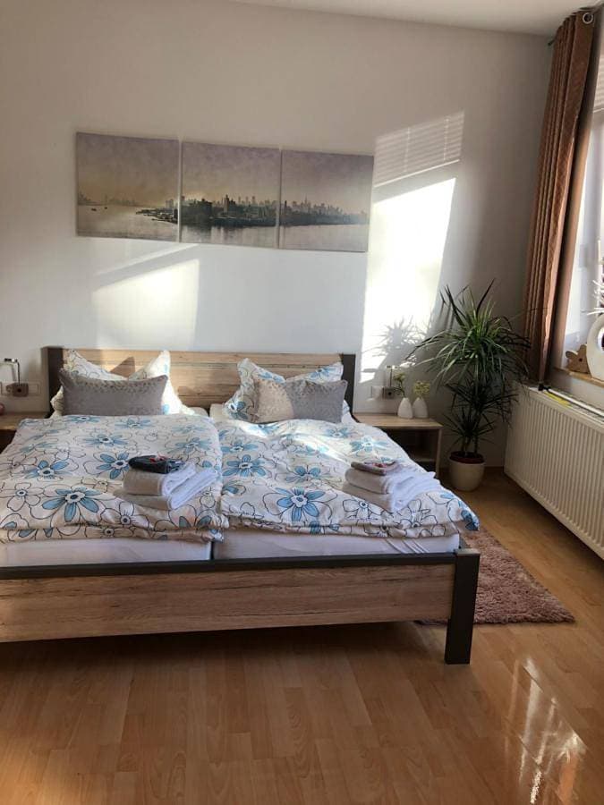 Foto 2 von 8: Double Room