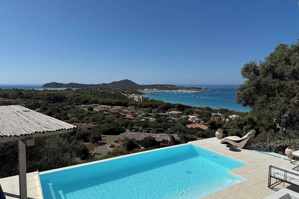 Foto 10 von 30: Villasimius vacation home with private pool spectacular sea view golf porto