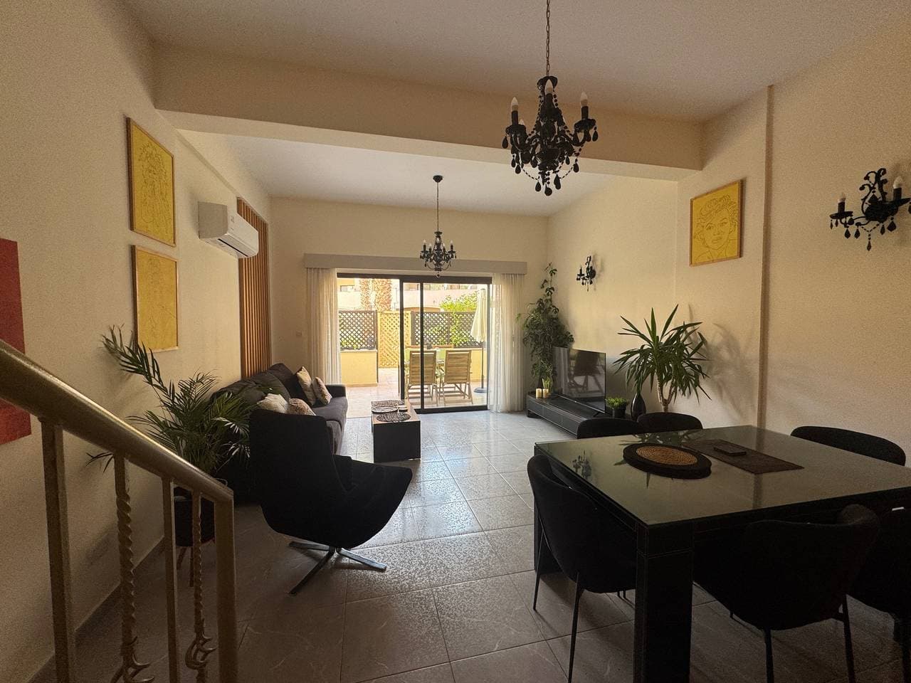 Foto 3 von 30: Ferienwohnung für 4 Personen mit Pool