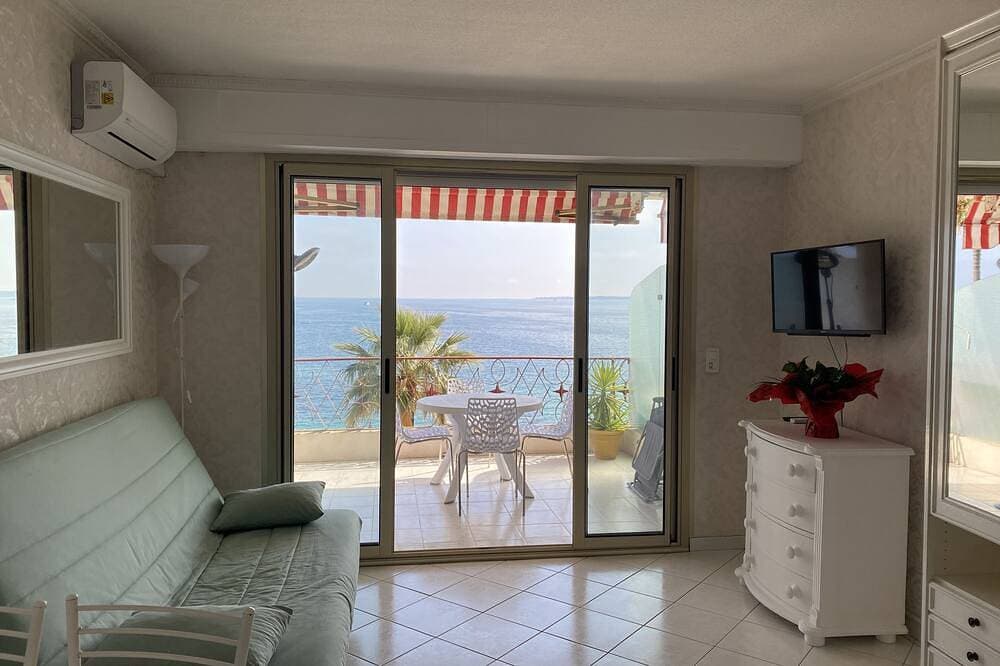 Foto 5 von 26: Beautiful seafront studio with exceptional sea view