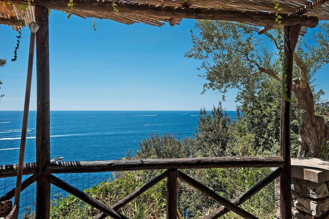 Foto 9 von 39: Villa 'Luxury Seaview mit Jacuzzi' mit Meerblick, WLAN und Klimaanlage