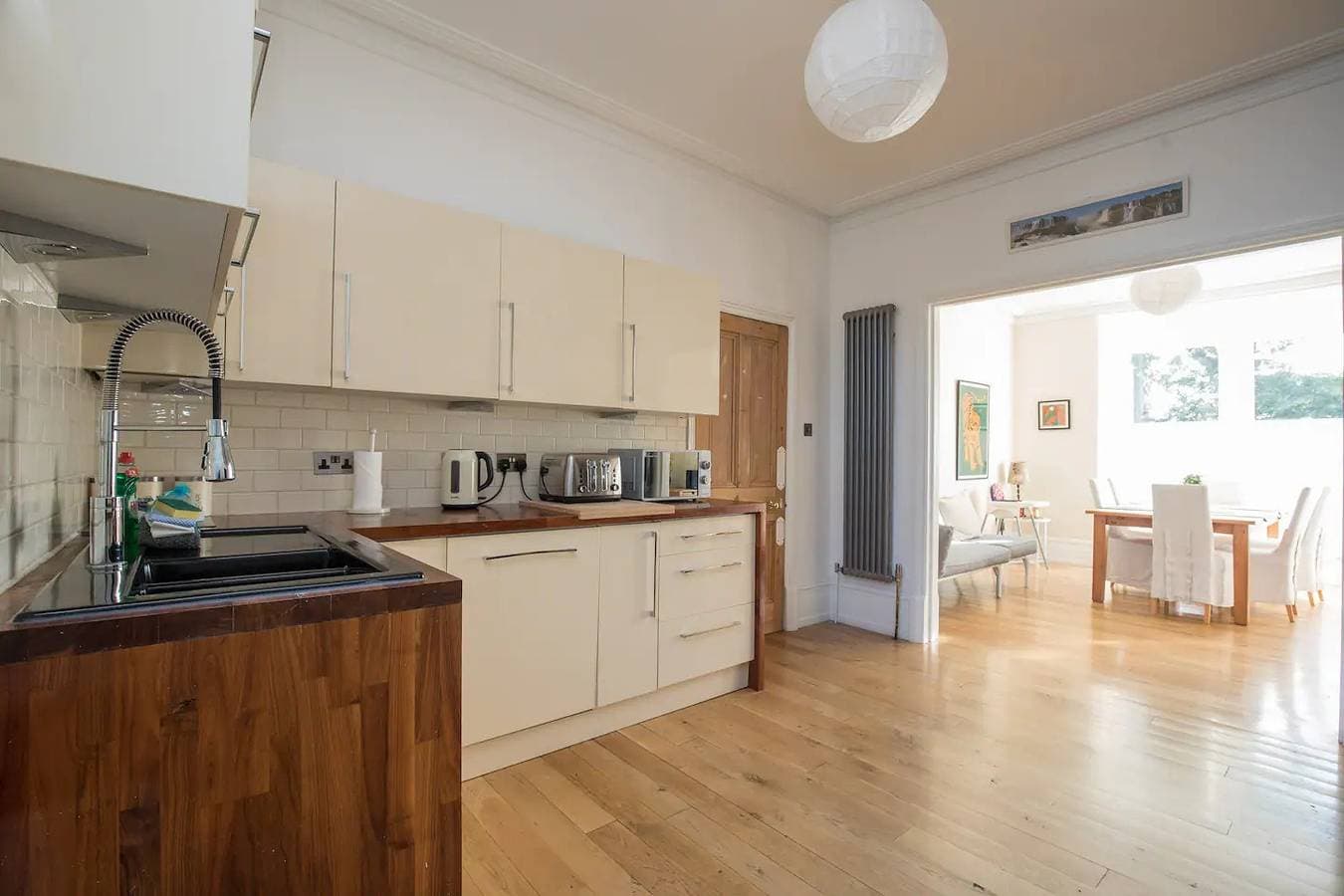 Foto 11 von 31: Ferienhaus für 10 Personen mit Garten