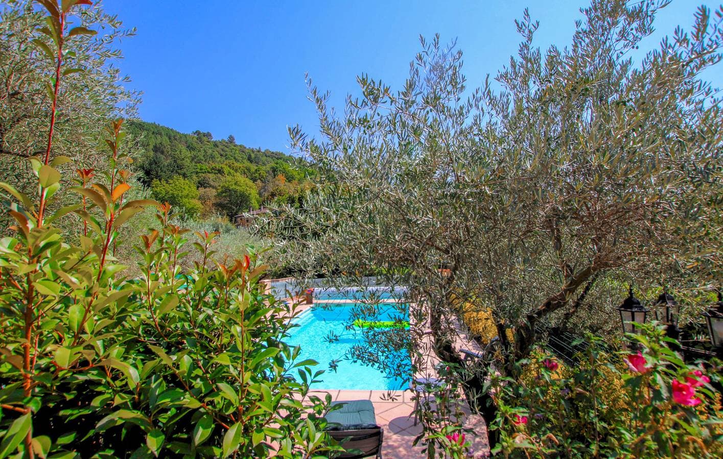 Foto 12 von 21: Gemütliche Wohnung mit Pool und Garten, nahe dem Stadtzentrum