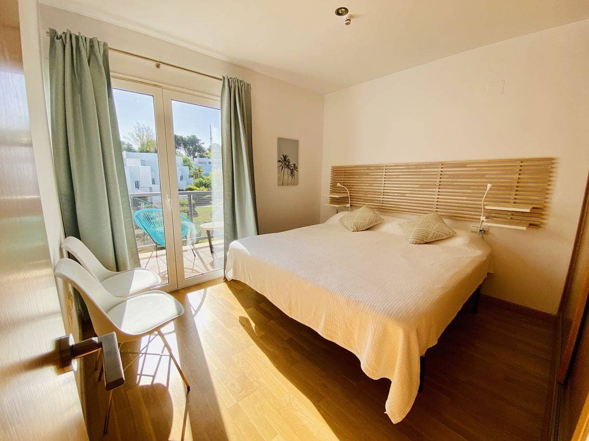 Foto 13 von 34: Casa Claudia Conil - Modernes Reihenhaus mit Gemeinschaftspool in Strandnähe