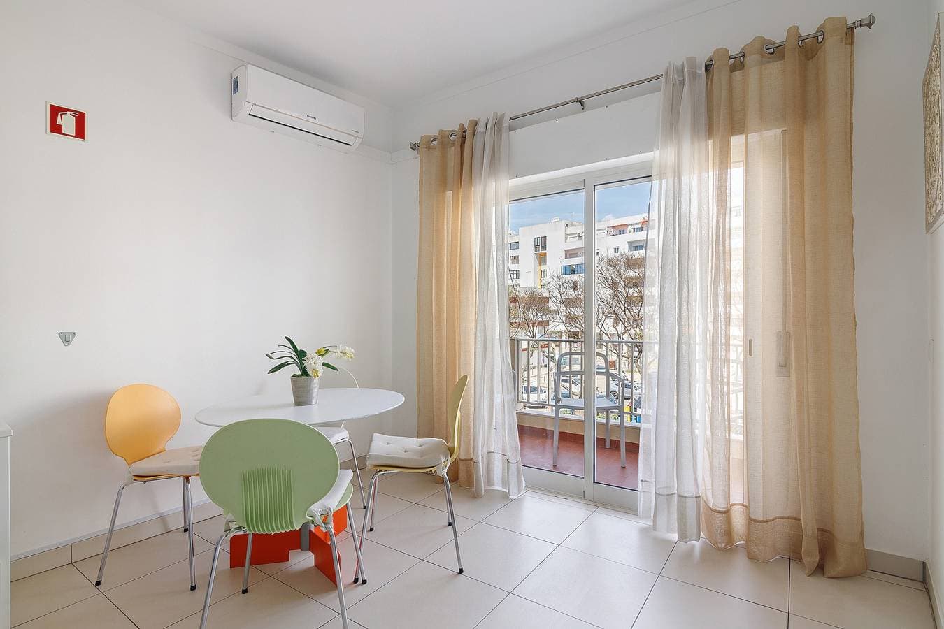 Foto 7 von 20: Ferienhaus 'Casa De Pardal' mit Balkon, WLAN und Klimaanlage