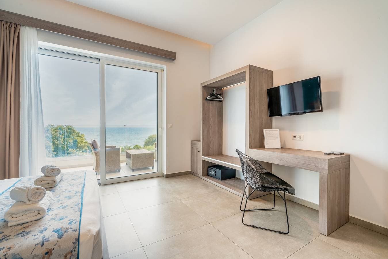 Foto 5 von 25: Ferienwohnung 'Tesoro Del Mare mit Meerblick 1' mit Meerblick, WLAN und Klimaanlage