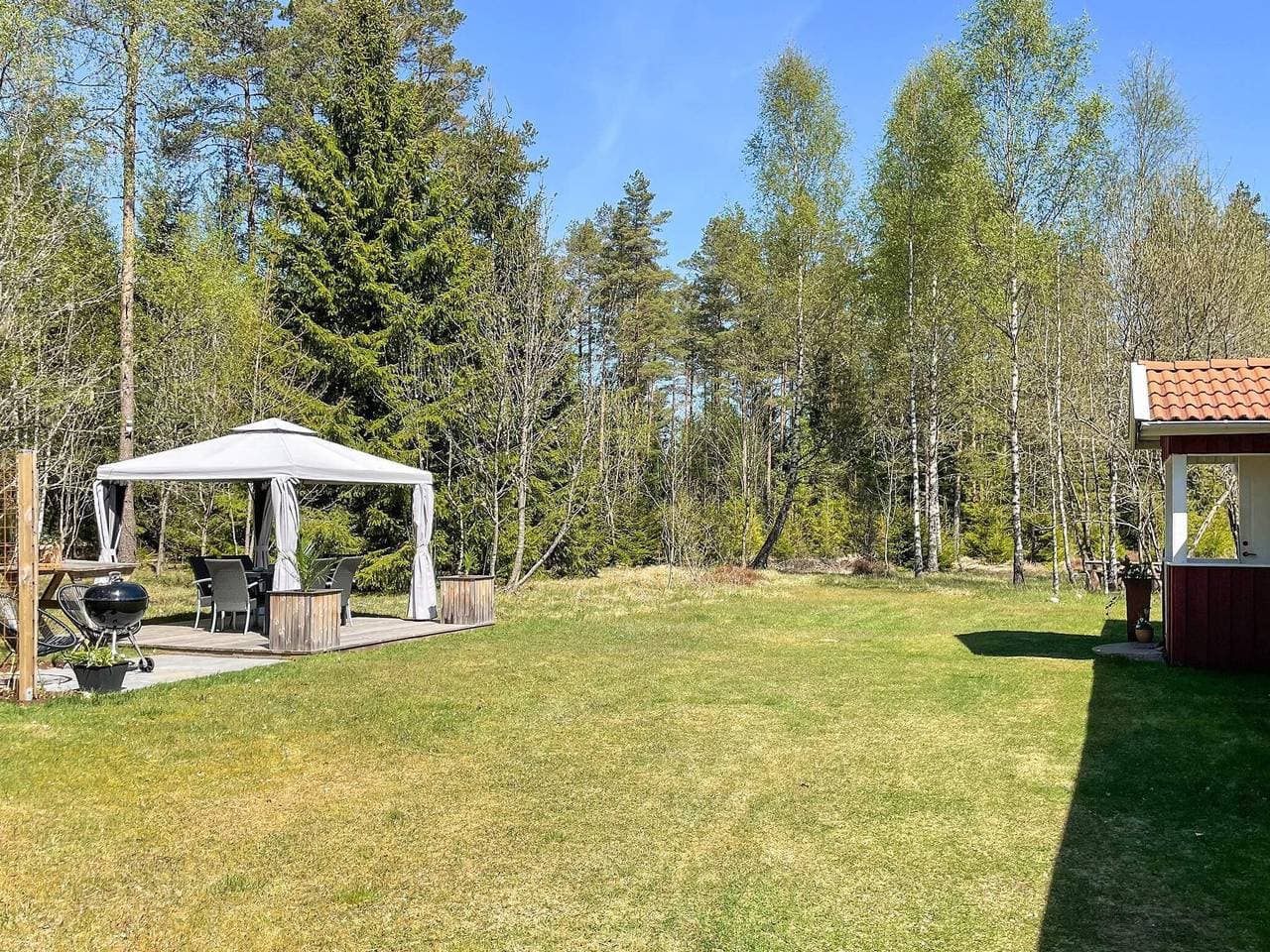 Foto 4 von 38: 6 Personen Ferienhaus in Håcksvik