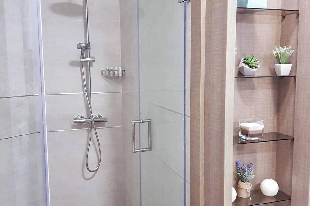 Foto 6 von 28: Lux Apartment Teodora Rafailovici 4 *