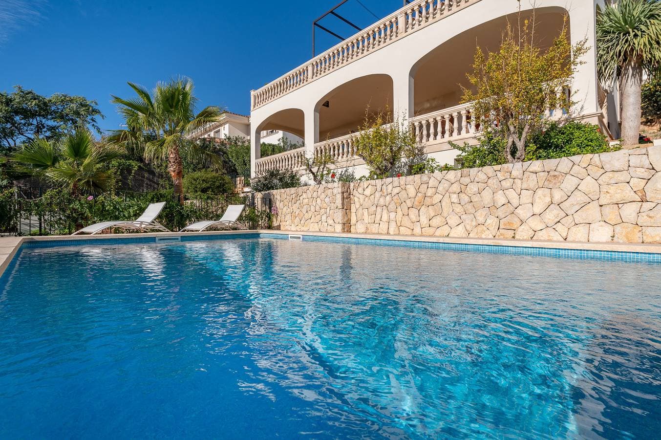 Villa Bendinat 10 - by PriorityVillas 1