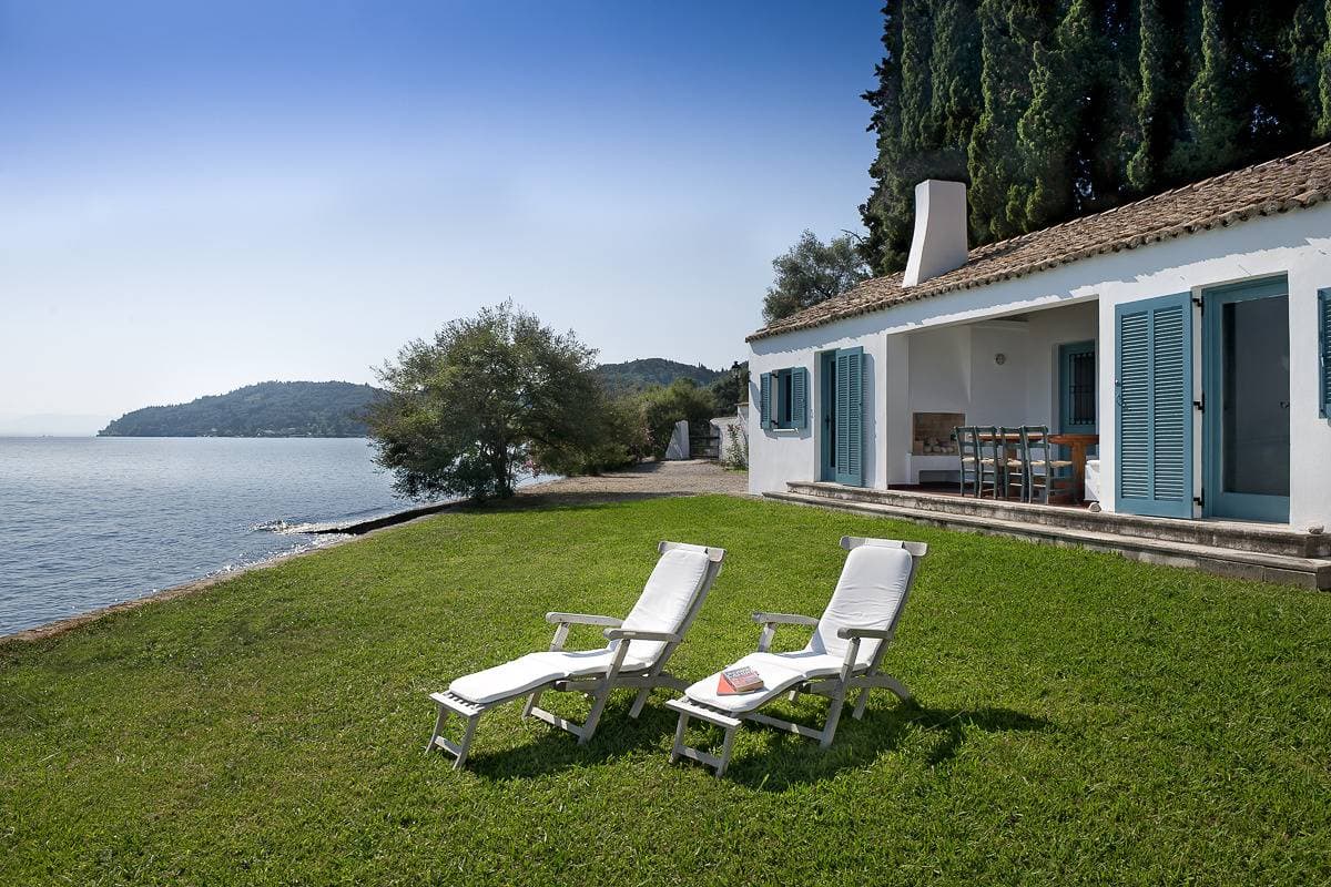 Foto 2 von 32: Villa für 16 Personen mit Terrasse