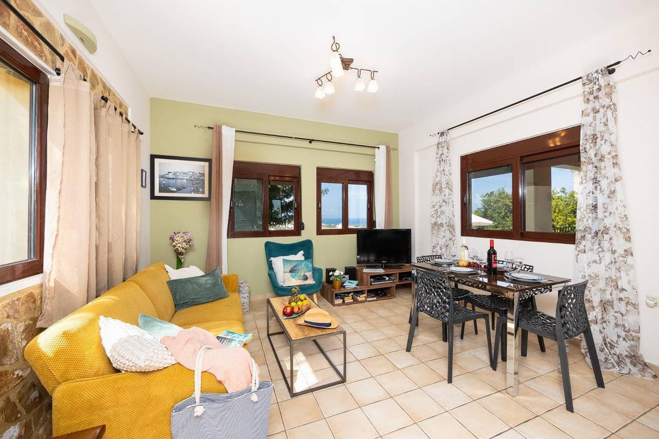 Foto 10 von 32: Villa für 6 Personen mit Garten