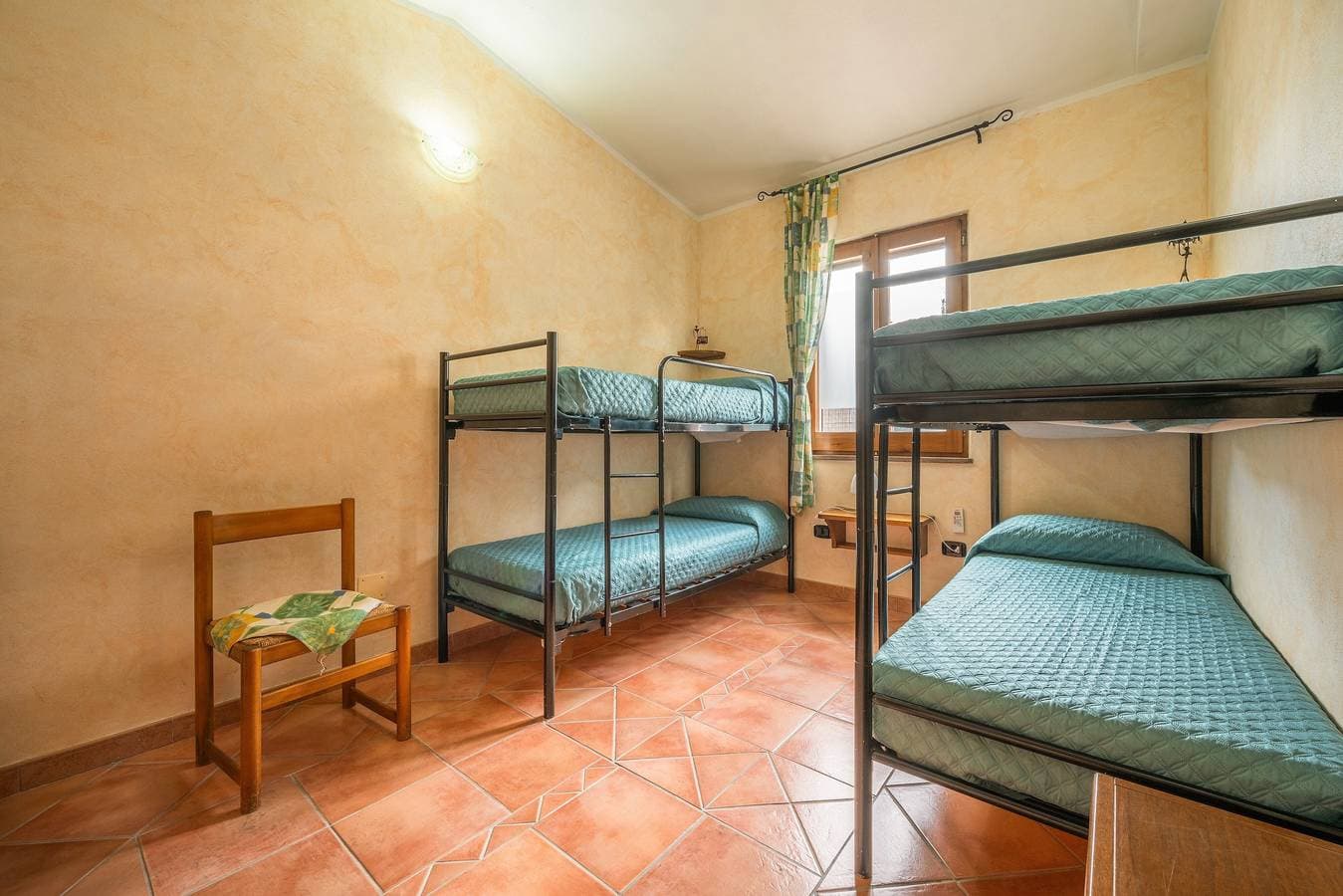 Foto 6 von 25: Ferienhaus 'Brezza Di Mare' mit Meerblick, privater Terrasse und Klimaanlage