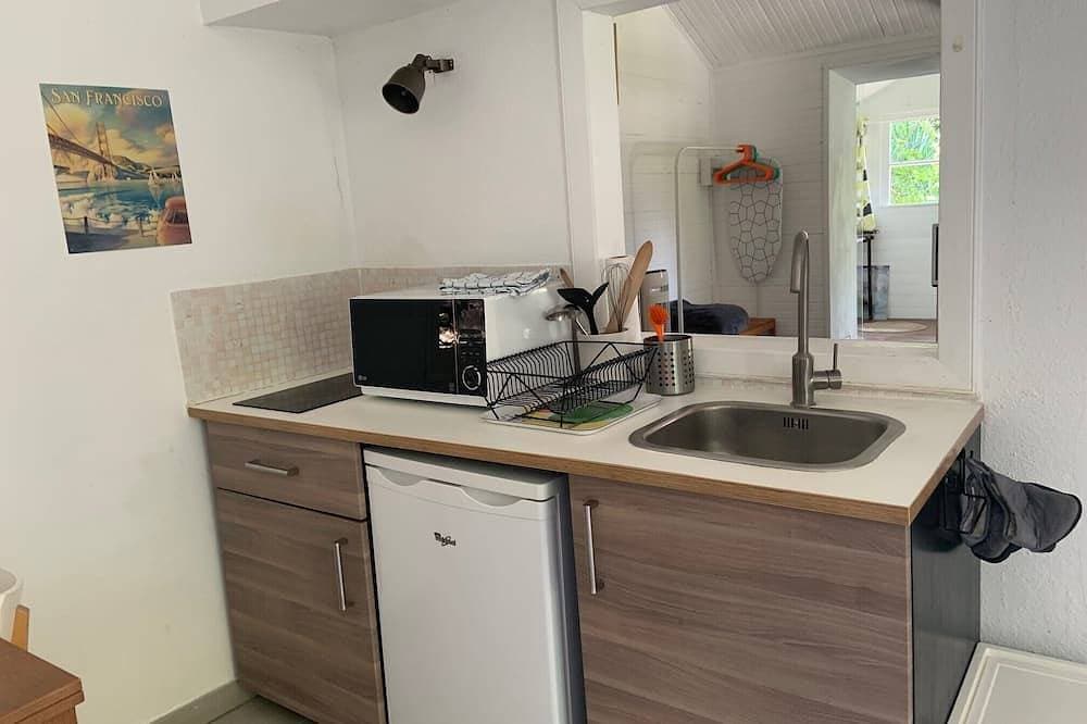 Foto 12 von 25: Charmantes Häuschen, abgelegenes Grundstück mit Pool und Garten - Strände in der Nähe