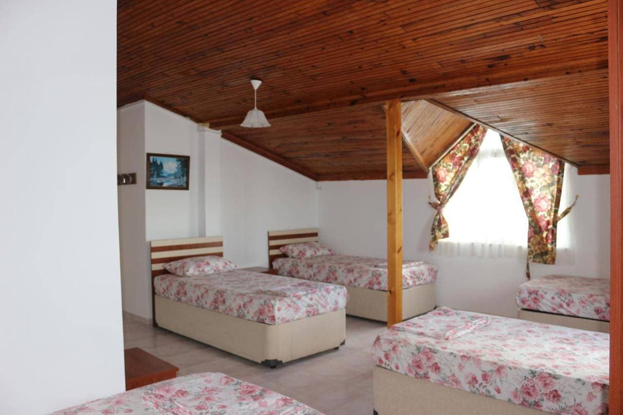 Foto 5 von 5: Triple Room
