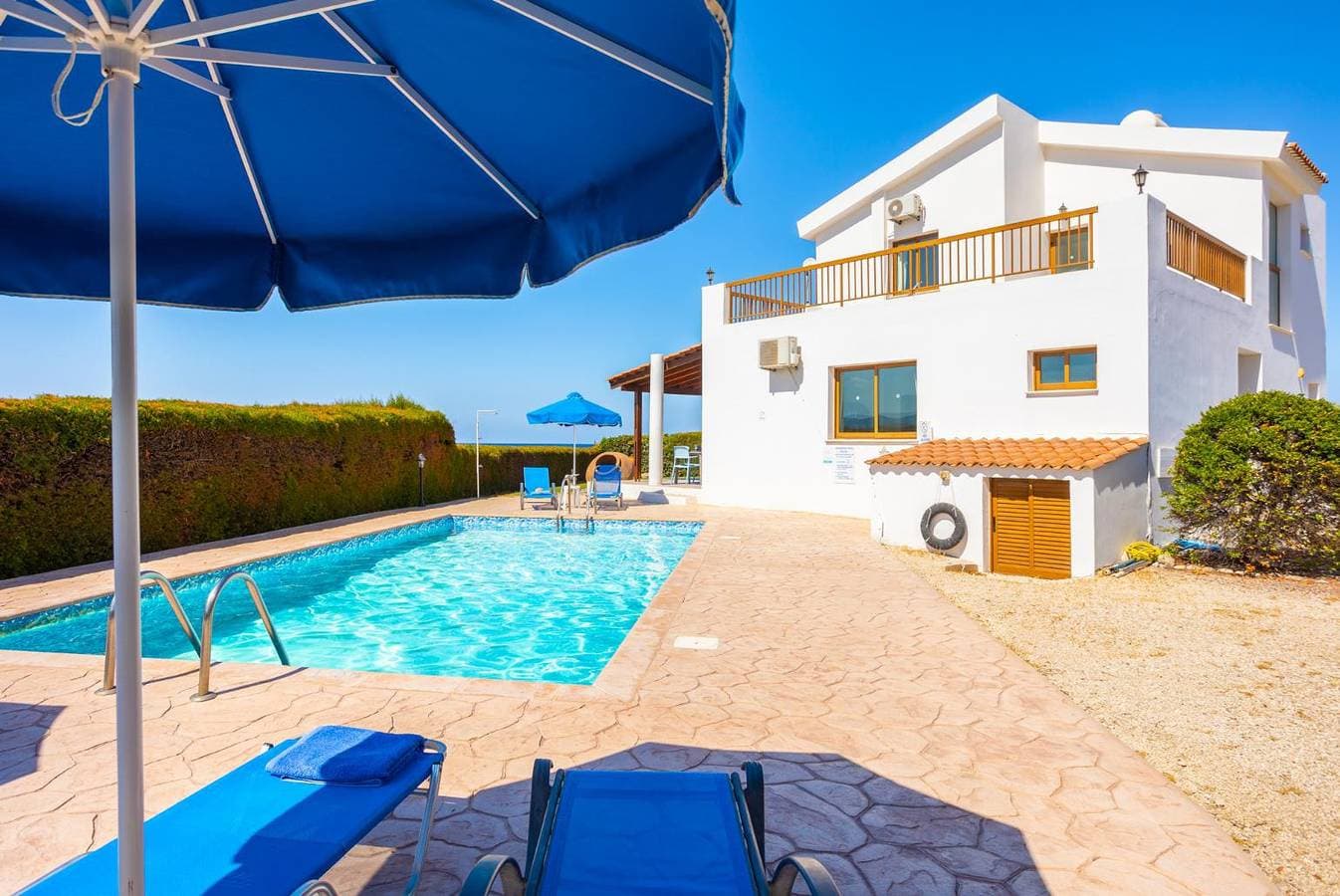 Foto 5 von 32: Villa für 6 Personen mit Terrasse