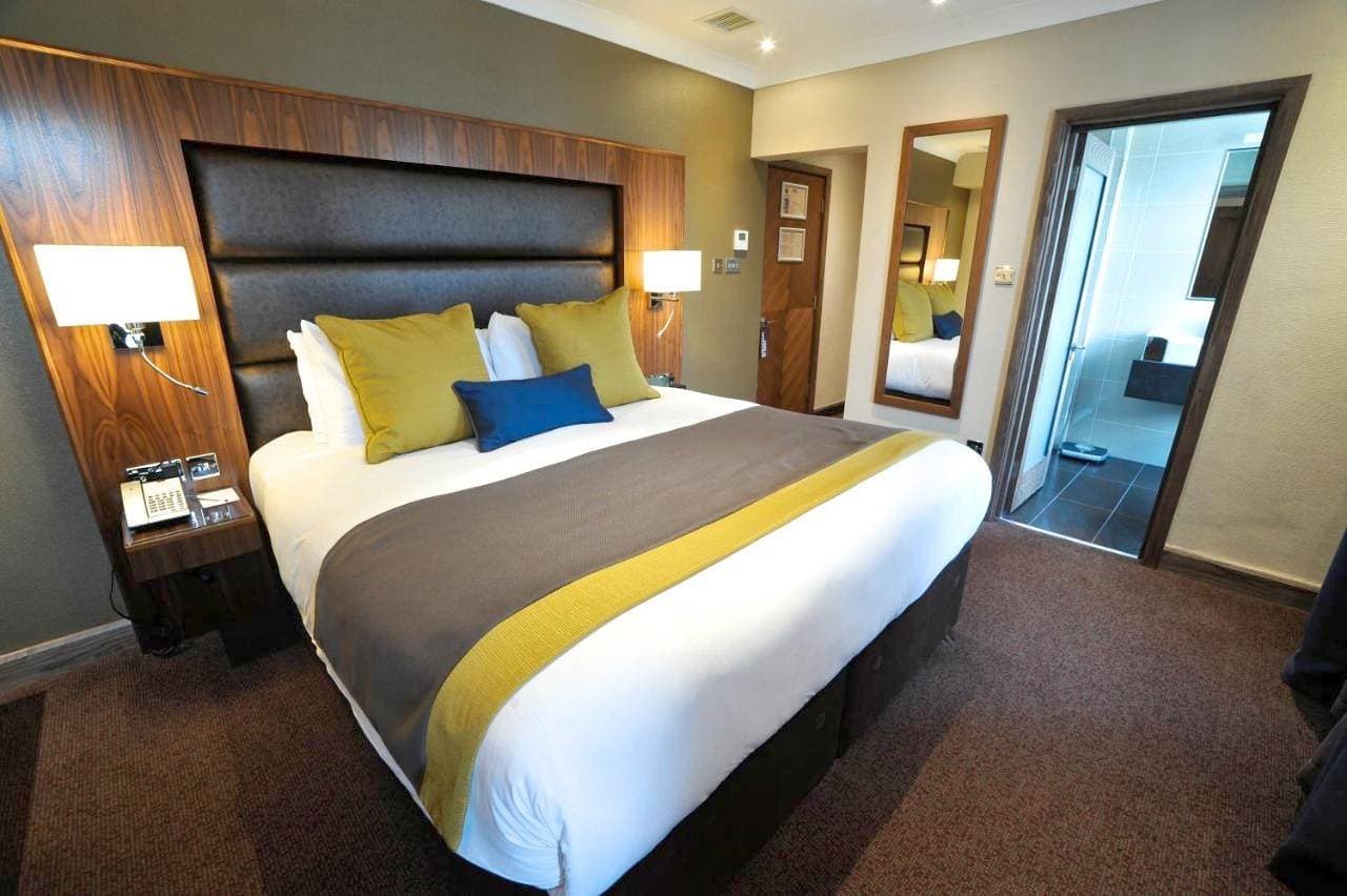 Foto 3 von 58: Frensham Pond Country House Hotel & Spa
