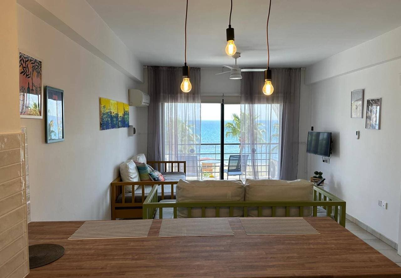 Foto 4 von 38: One-Bedroom Apartment with City View