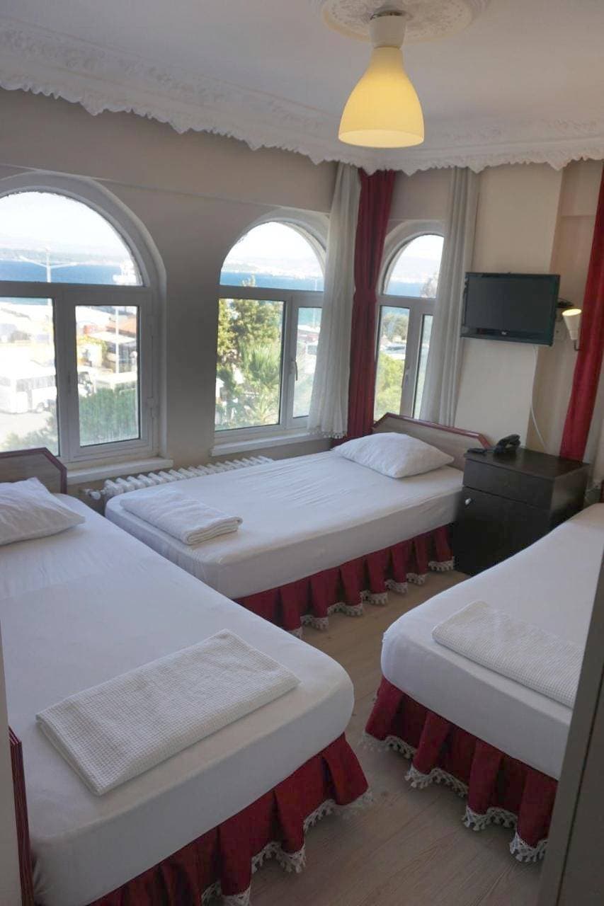 Foto 4 von 12: Boss Hotel